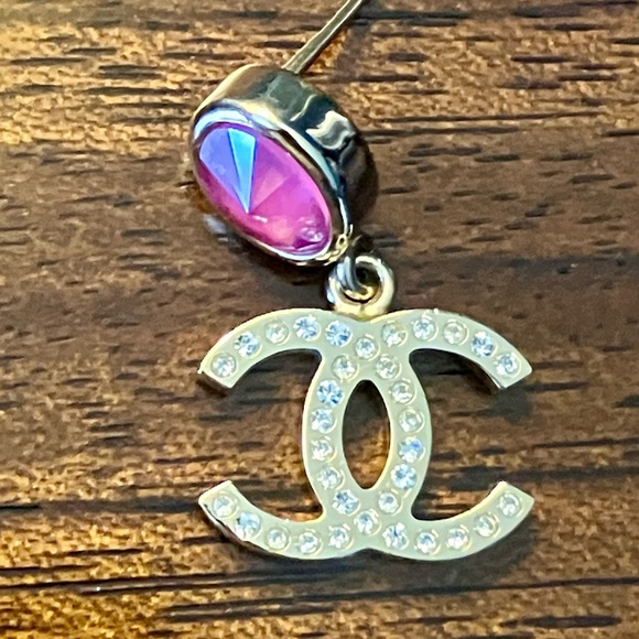 —SOLD OUT—Chanel 2020 CC Gold & Crystal Earrings with Simulated Tourmaline - Picture 10 of 13